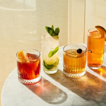 The Social Hub Extended 4*