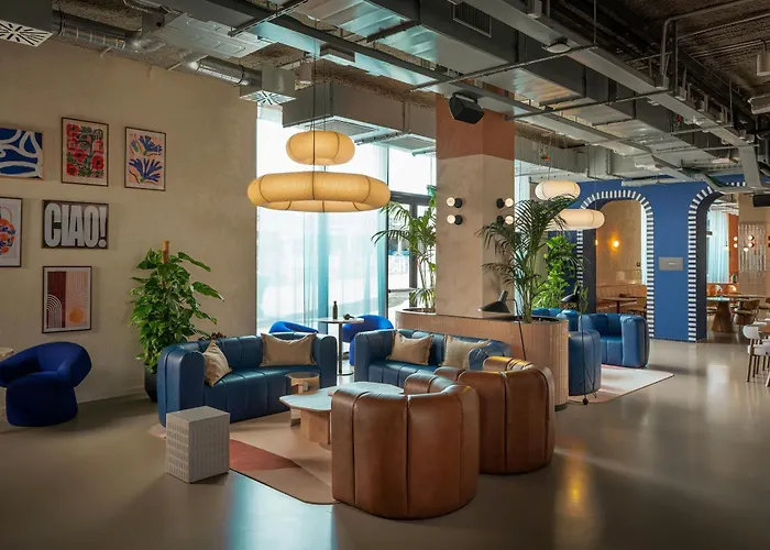 The Social Hub Extended Apartahotel 4*